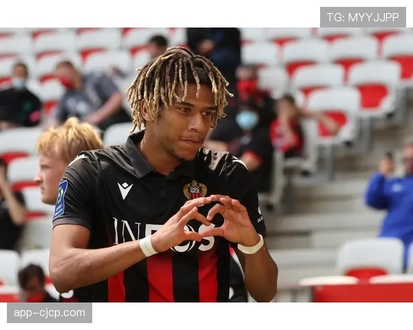 尼斯后卫托迪博伤愈回归合练，有望出战周末关键战役